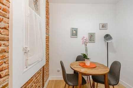 Apartamento La Latina Palacio Madrid Dış mekan fotoğraf
