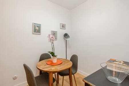 Apartamento La Latina Palacio Madrid Dış mekan fotoğraf
